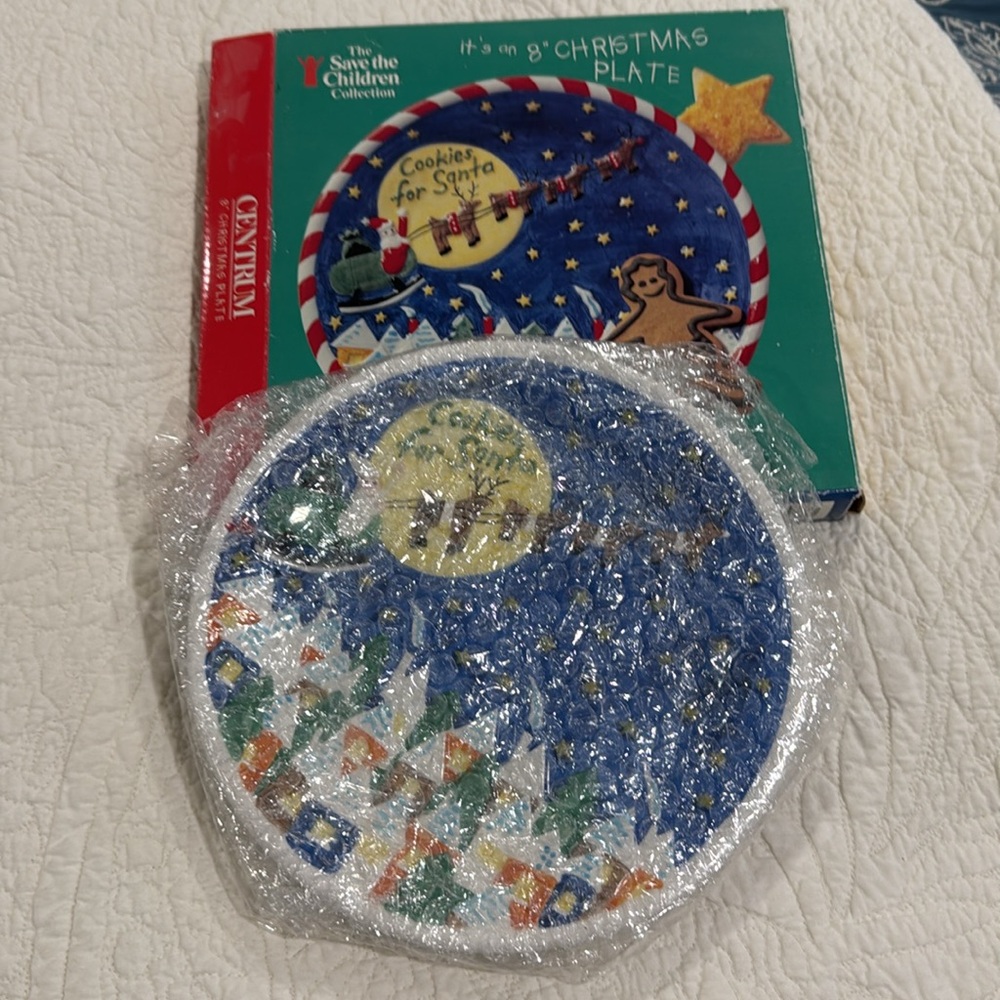 NEW CHRISTMAS PLATE - Picture 3 of 4